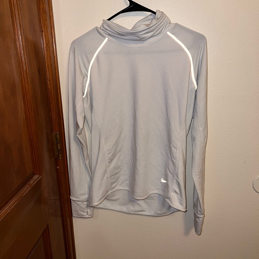 NIKE Pull over hoodie